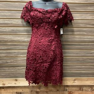 Guess Women's Enna Lace Off The Shoulder Short Lace Sleeves Dress